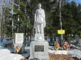 Братское захоронение в д. Сосновицы