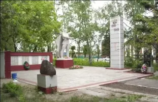 Мемориальный комплекс воинам, погибшим в годы великой Отечественной войны