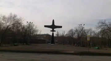 Памятник лётчикам, фотография 3
