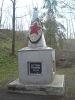 Братская могила 1500 советских граждан, расстрелянных гитлеровцами, фотография 2