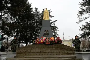 Центральная братская могила № 277 в городе Россошь