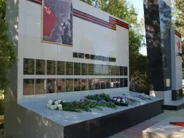 Обелиск в честь воинов-земляков, погибших в боях с фашистскими оккупантами