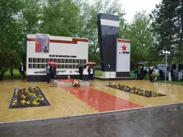 Обелиск в честь воинов-земляков, погибших в боях с фашистскими оккупантами, фотография 3