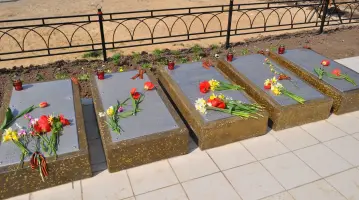 Памятный Поклонный Крест - мемориал воинам, погибшим в Великой Отечественной войне 1941-1945 гг, фотография 5