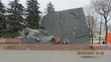 Памятник Славы