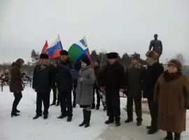 Братская могила советских воинов, погибших в боях с фашистскими захватчиками
