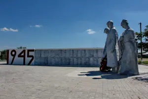 Мемориал павшим воинам-односельчанам - село Новый Егорлык, Сальский район, Ростовская область, фотография 4