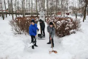 Бюст дивизионному комиссару Ивану Васильевичу Зуеву, фотография 3