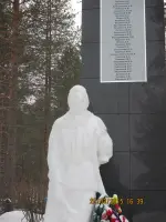 Памятник в честь жителей пос. Водный, погибших на фронтах Великой Отечественной войны 1941-1945