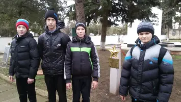 Братская могила моряка 81-й стрелковой бригады Булатникова Ивана Константиновича и 38 неизвестных красноармейцев и краснофлотцев, фотография 4