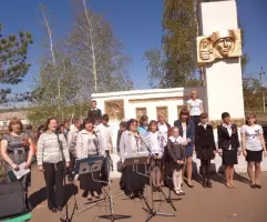 Памятник павшим воинам-землякам п. Красная Поляна, фотография 2