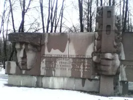 Памятник Федору Полетаеву