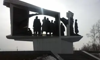 Памятник труженикам тыла, фотография 2