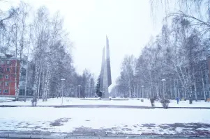 Обелиск в честь 30-летия Победы, фотография 3