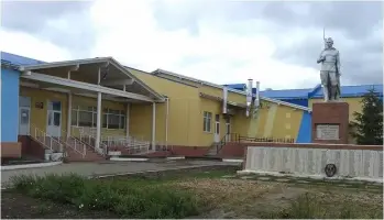 Памятник в честь погибших воинов-сельчан