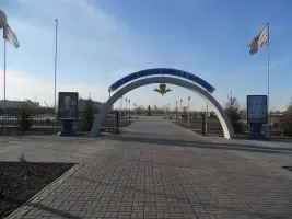 Памятник Герою Советского Союза генералу армии В.Ф.Маргелову, фотография 2