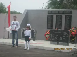 мемориальный комплекс, посвященный воинам-односельчанам, фотография 2