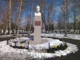 Бюст Рихарда Зорге, фотография 3