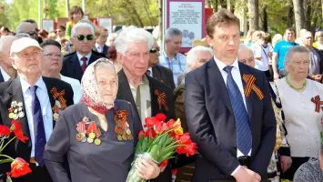 Братская могила воинов Советской Армии, павших в боях в ходе Московской битвы, фотография 3