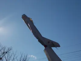 Памятник лётчикам