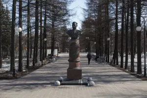 Памятник Кунгурцеву Евгению Максимовичу, участнику Великой Отечественной Войны