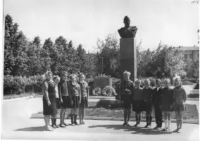 Сквер имени Героя Советского Союза Владимира Фомича Полякова, фотография 3
