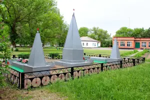 братская могила - хутор Курнаковка, Белокалитвинский район, Ростовская область, фотография 2