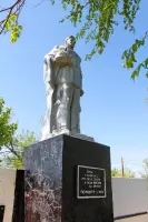 Братская могила воинов ВОВ - хутор Степано-Савченский, Милютинский район, Ростовская область, фотография 2