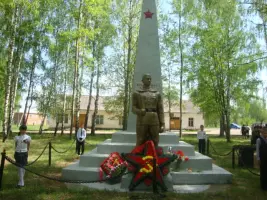 Обелиск в память о погибших односельчанах