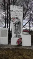 Памятник погибшим в годы Великой Отечественной войны, в с. Пустошь Шуйского района Ивановской области