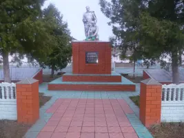 Памятник погибшим воинам