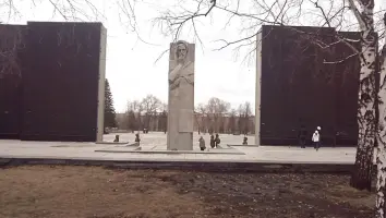 Мемориал - Сквер Славы. Мемориальный ансамбль «Подвигу сибиряков в Великую Отечественную войну 1941—1945 гг». (монумент Славы), фотография 5