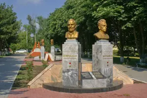 Аллея Героев - город Цимлянск, Ростовская область, фотография 3