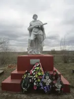 Памятник погибшим воинам