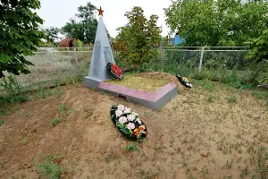 Братская могила ВОВ - станица Хорошевская, Цимлянского района Ростовской области