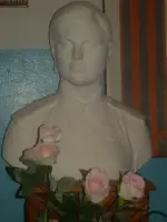 Мемориальная доска и бюст Афониной Зинаиды Ивановны, фотография 2