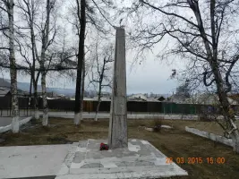 Обелиск учителям и выпускникам школы №50, погибшим в Великой Отечественной войне, фотография 2