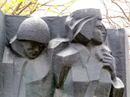 Памяти павших в ВОВ медиков - Ростов-на-Дону, городская больница №1 им. Семашко