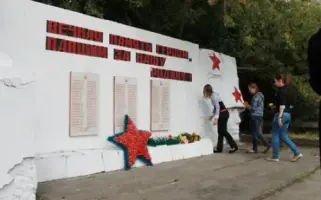 Памятник героям, павшим в Великой Отечественной войне