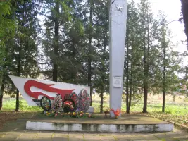 Обелиск «Односельчанам, павшим в боях за Родину в годы Великой Отечественной войны»