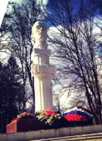 Памятник Карбышеву Д.М