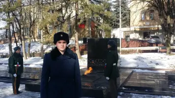Обелиск трижды герою Советского Союза лётчику-истребителю А.И. Покрышкину