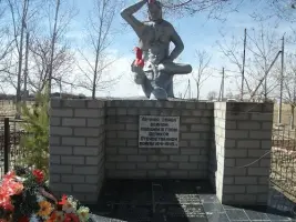 Памятник землякам-винновцам, погибшим в ВОВ, фотография 3