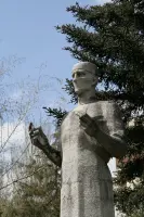 Памятник погибшим выпускникам и работникам Крымского медицинского института, фотография 2