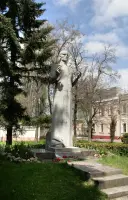 Памятник погибшим выпускникам и работникам Крымского медицинского института, фотография 3