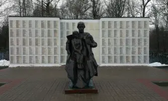 Мемориальный комплекс защитникам Родины на Пятницком кладбище, фотография 4
