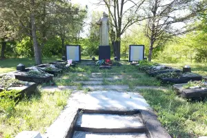 Мемориал павшим в ВОВ - хутор Ново-Садковский, Пролетарский район, Ростовская область, фотография 3