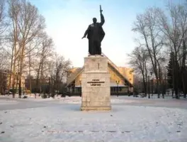 Памятник-скульптура «Воин-освободитель», фотография 2