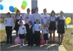 Обелиск погибшим в годы Великой Отечественной войны жителям села Лопаево