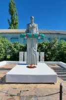 Братская могила курсантов - село Васильевка, Октябрьский район, Волгоградская область, фотография 2
